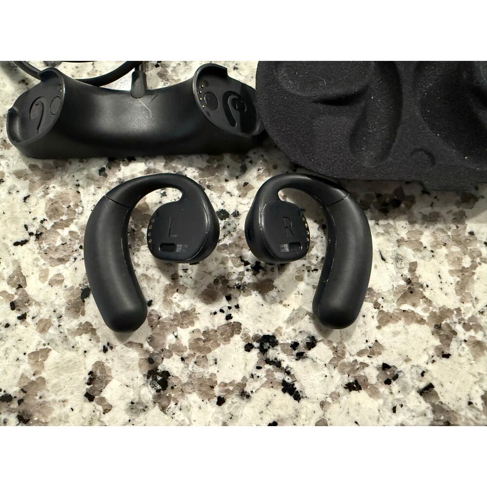 Bose Sport Open Earbuds – Black | Excellent Condition | Case + Charger